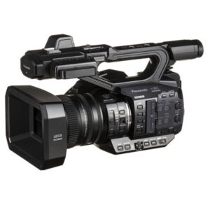 Caméscope Panasonic AG-UX90 - 4K (UHD) / FHD à grand angle de 24,5 mm - Zoom optique 15x - Capteur MOS de type 1